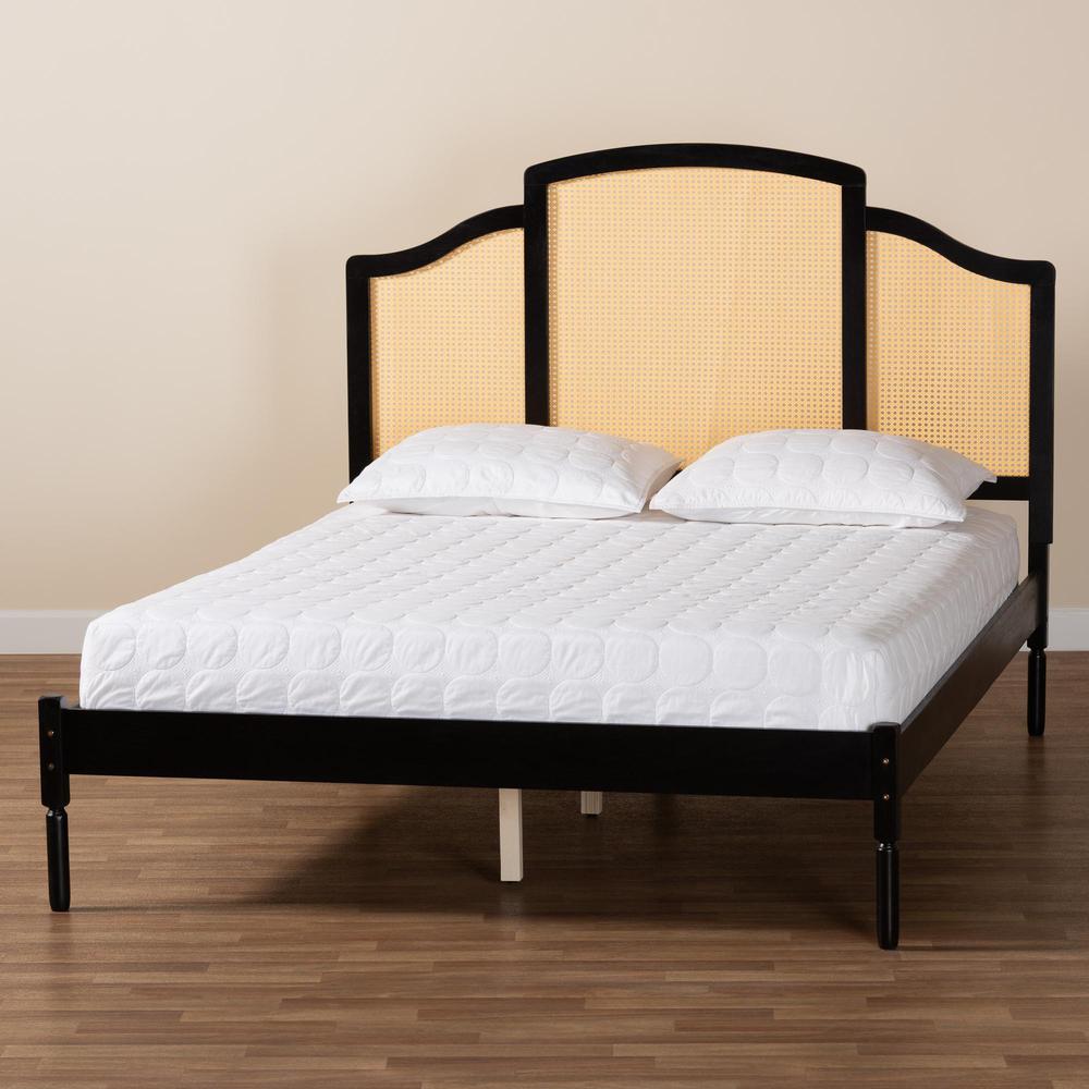 Traditional Black Finished Wood Queen Size Platform Bed with Woven Rattan. Picture 17