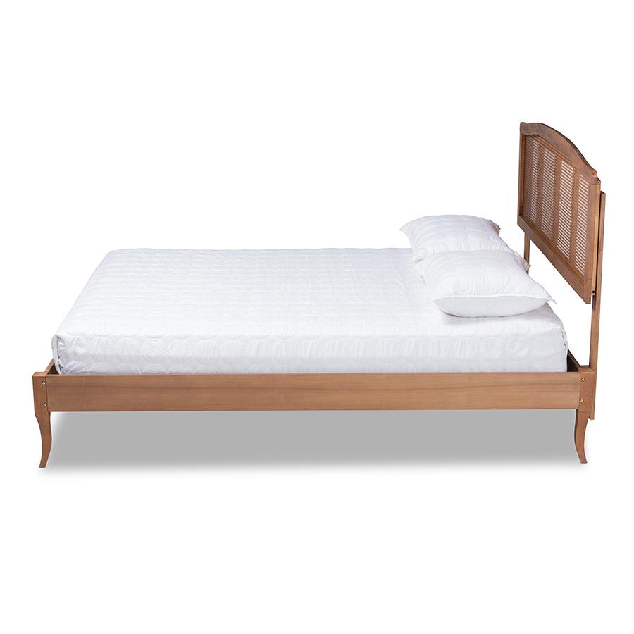 Synthetic Rattan Queen Size Platform Bed. Picture 2