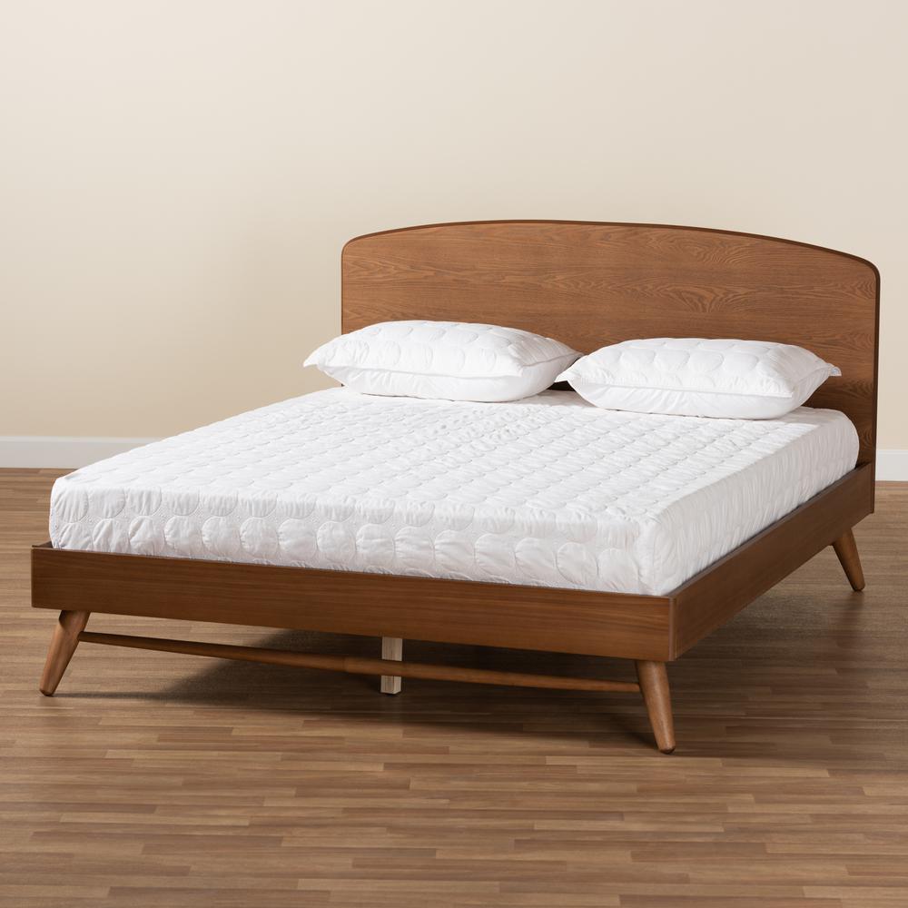 Transitional Walnut Brown Finished Wood Queen Size Platform Bed. Picture 17