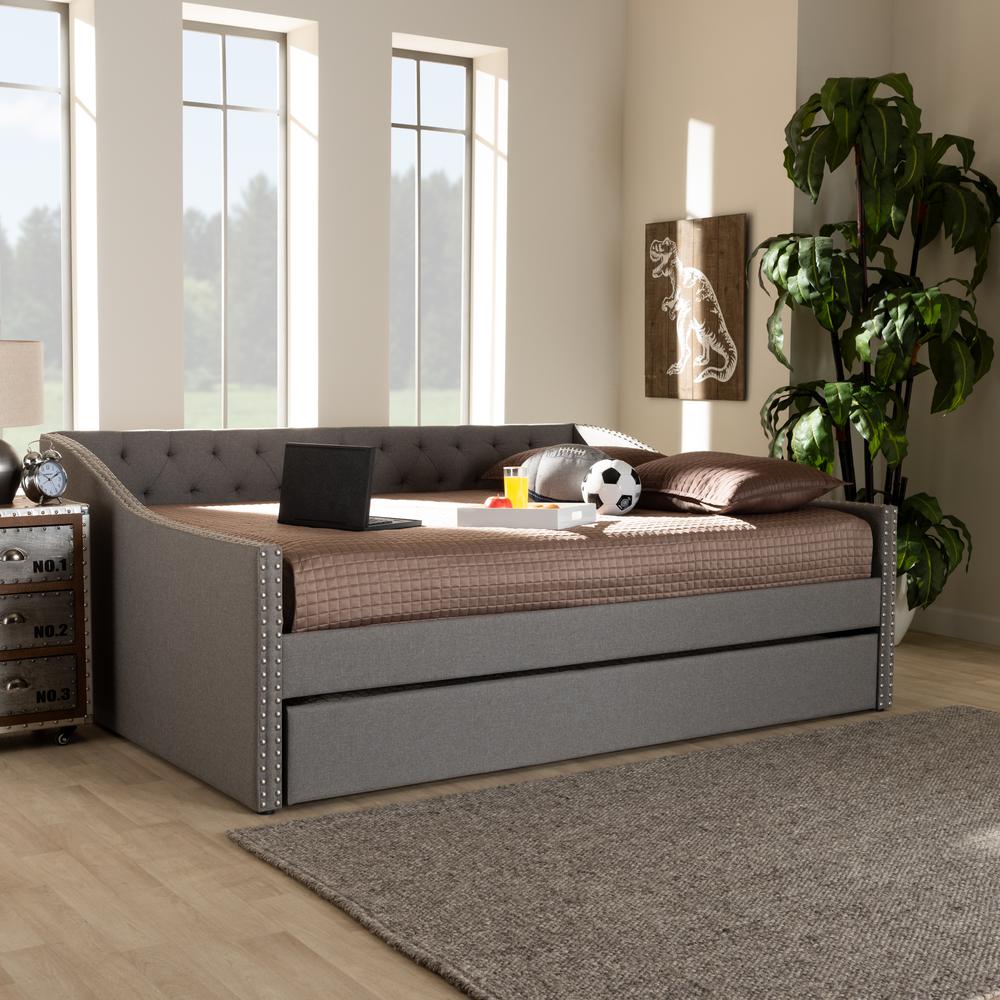 Light Grey Fabric Upholstered Queen Size Daybed with Roll-Out Trundle Bed. Picture 20