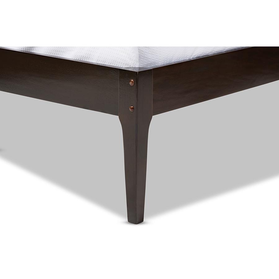 Bentley Mid-Century Modern Cappuccino Finishing Solid Wood Queen Size Bed Frame. Picture 3