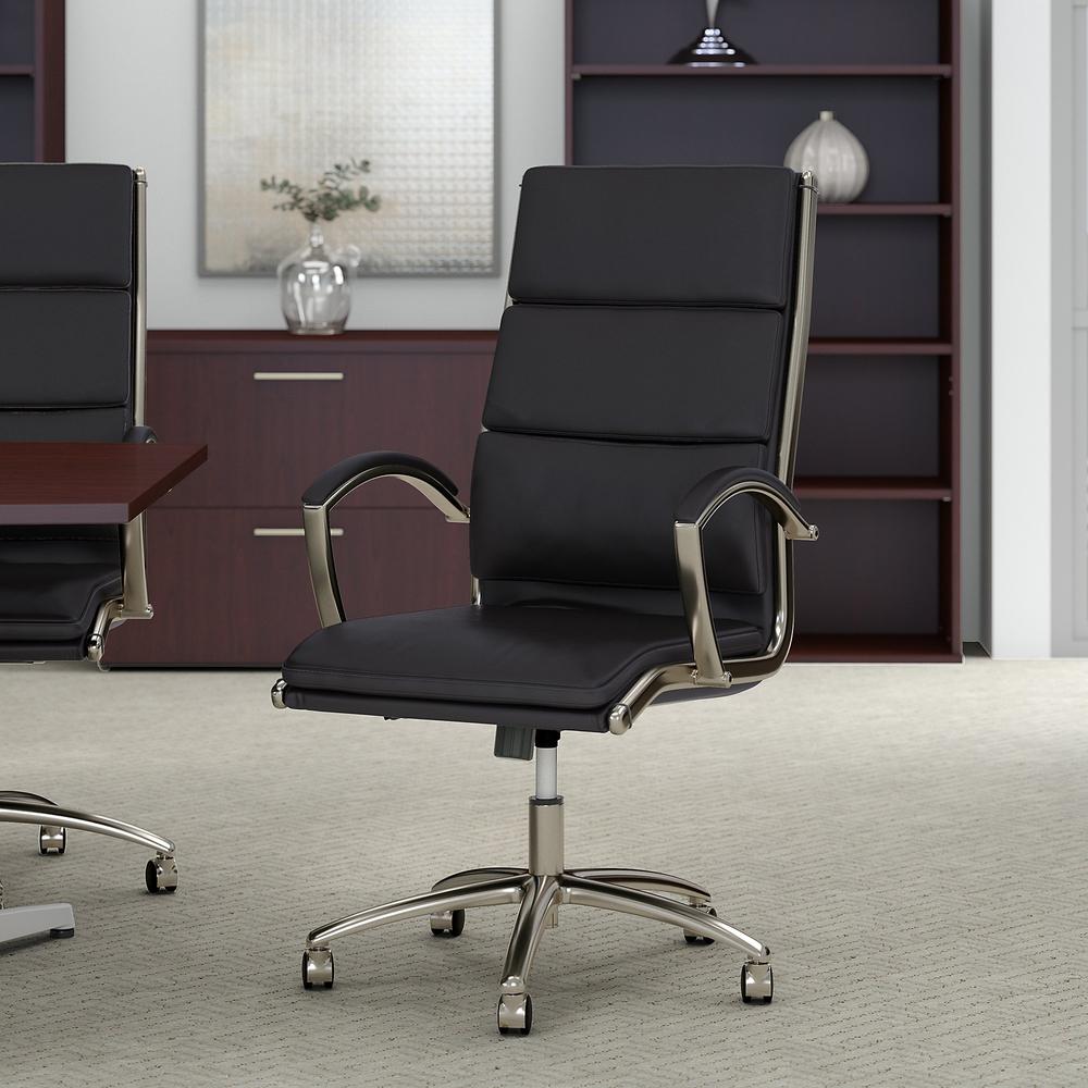 Bush Business Furniture Modelo High Back Leather Executive Office Chair, Black Leather. Picture 2