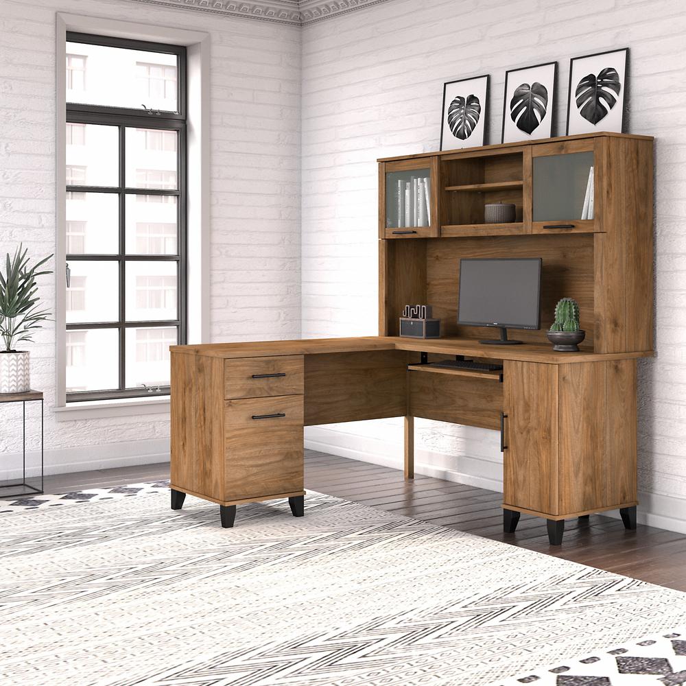 Bush Furniture Somerset 60W L Shaped Desk with Hutch, Fresh Walnut. Picture 2