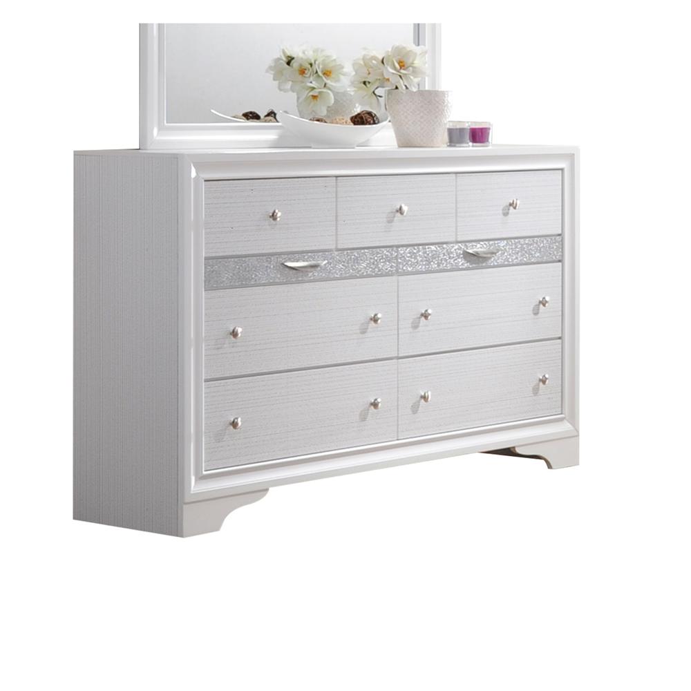 Dresser, White. Picture 1