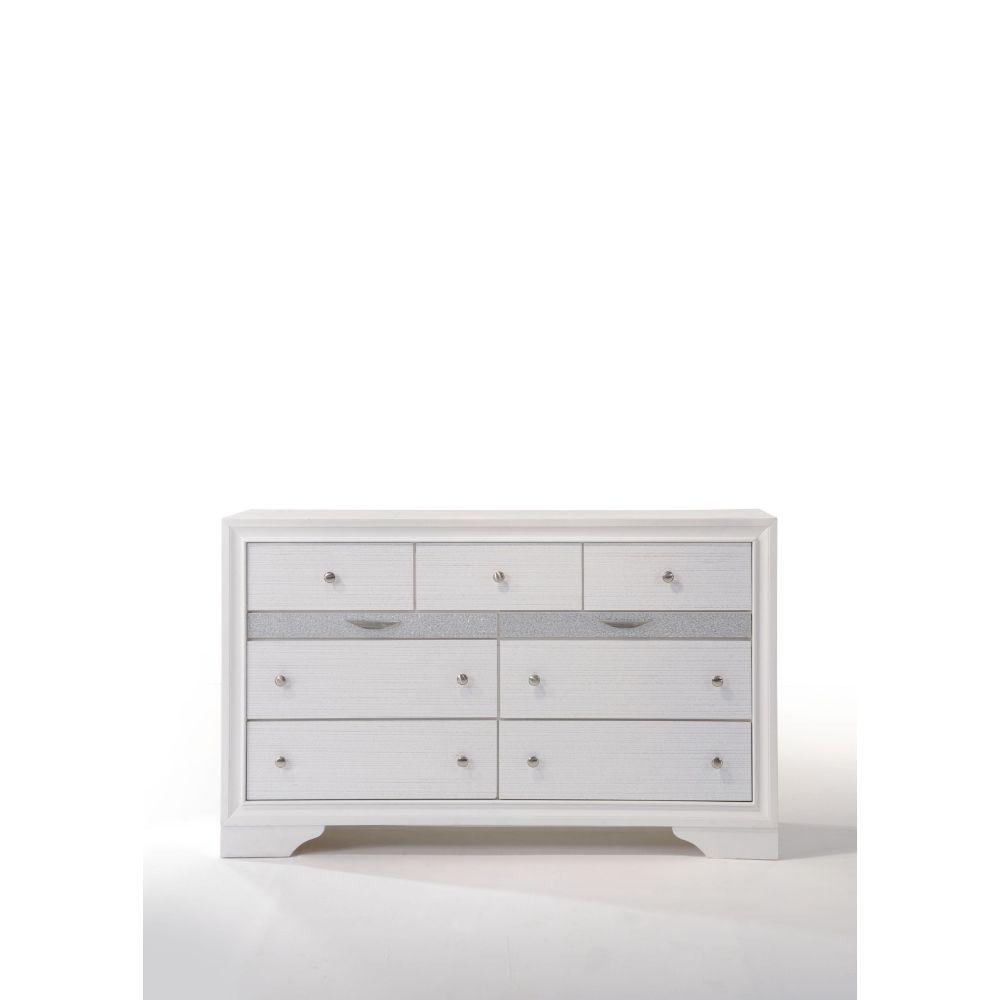 Dresser, White. Picture 5