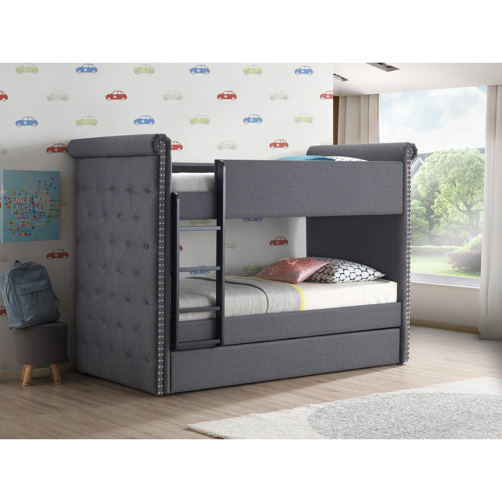 Twin/Twin Bunk Bed & Trundle. Picture 1