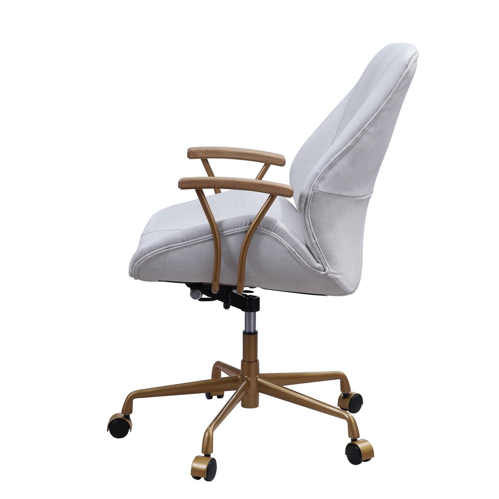 Argrio Office Chair, Vintage White Finish (93241). Picture 3