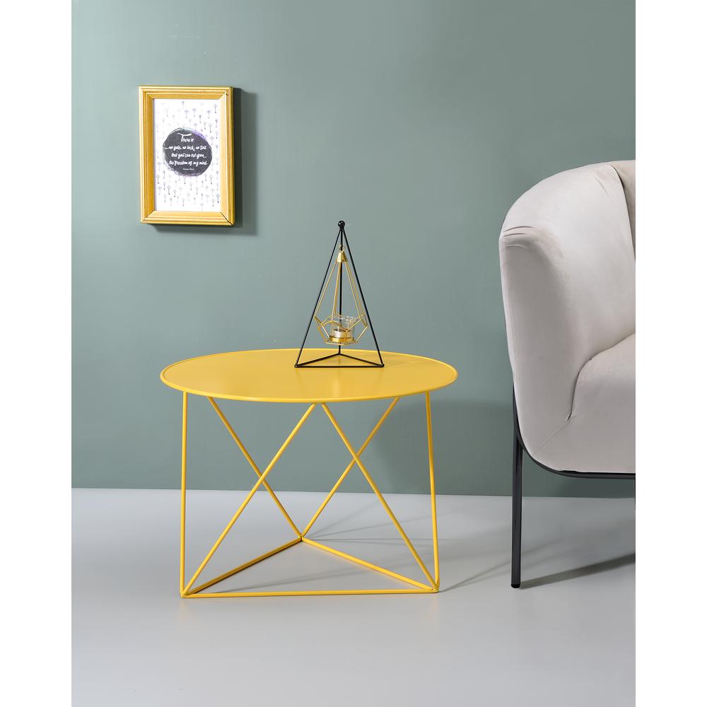 Accent Table, Yellow Finish 97841. Picture 2