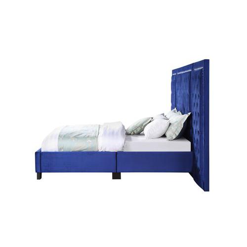 Damazy Blue Velvet Eastern King Bed. Picture 3