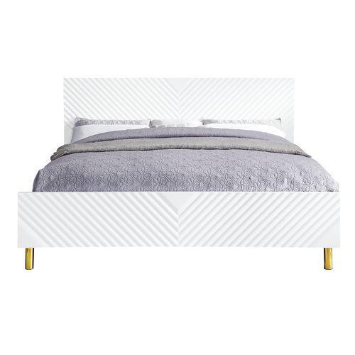 ACME Gaines Eastern King Bed, White High Gloss Finish. Picture 1