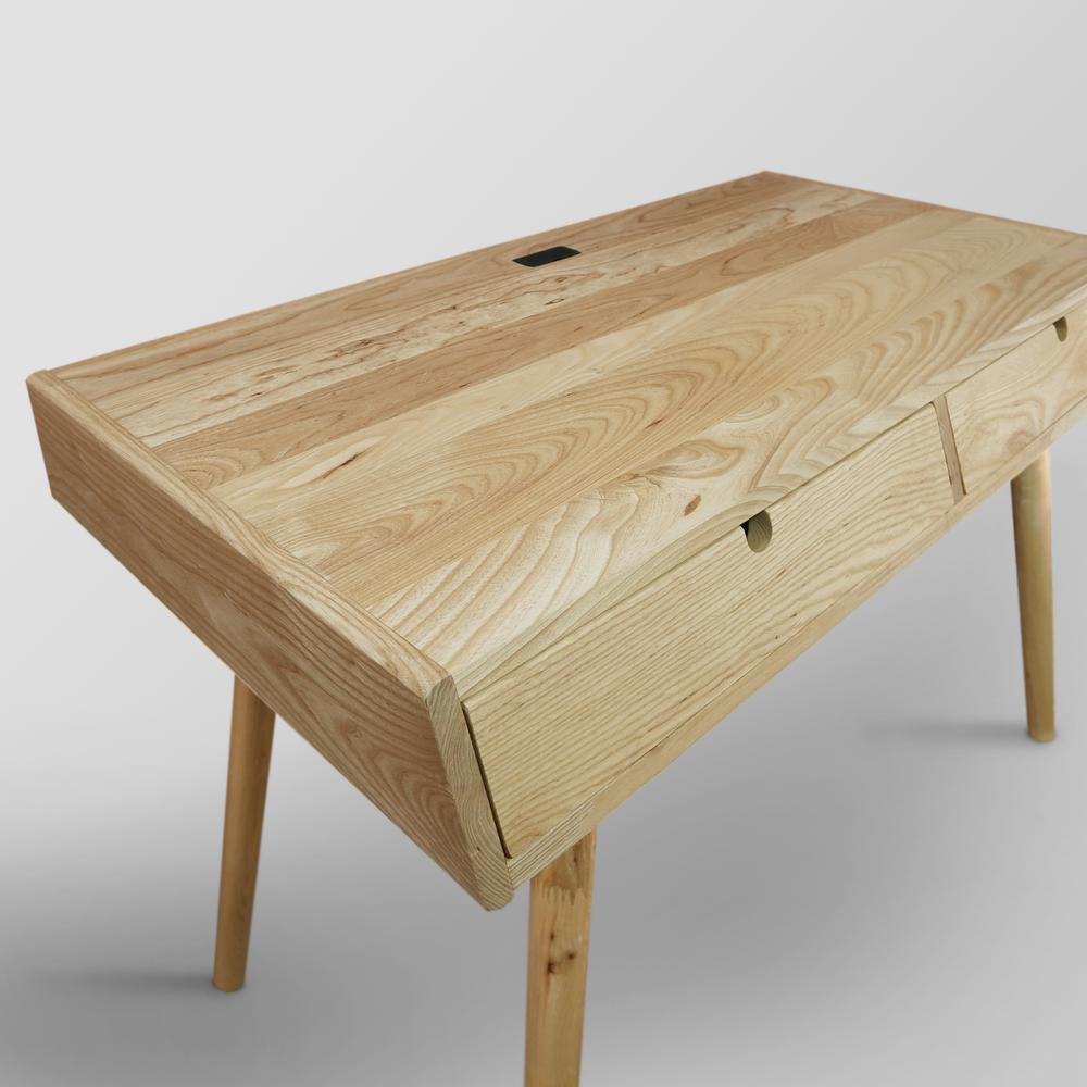 Freedom Desk with USB Ports Made of Solid American Oak. Picture 9