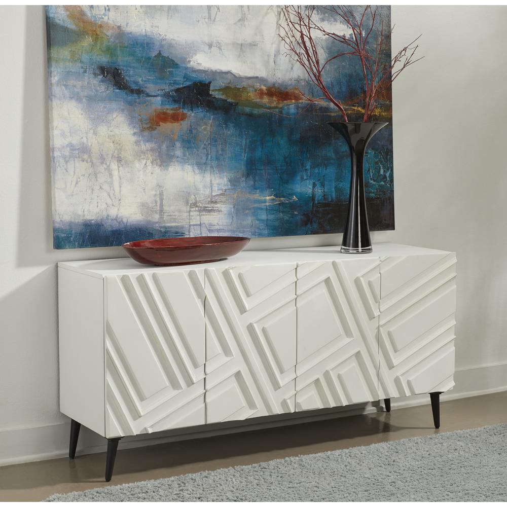 Ganawick White Transitional Four Door Credenza. Picture 6