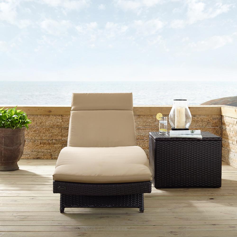 Biscayne Outdoor Wicker Chaise Lounge Mocha/Brown. Picture 2