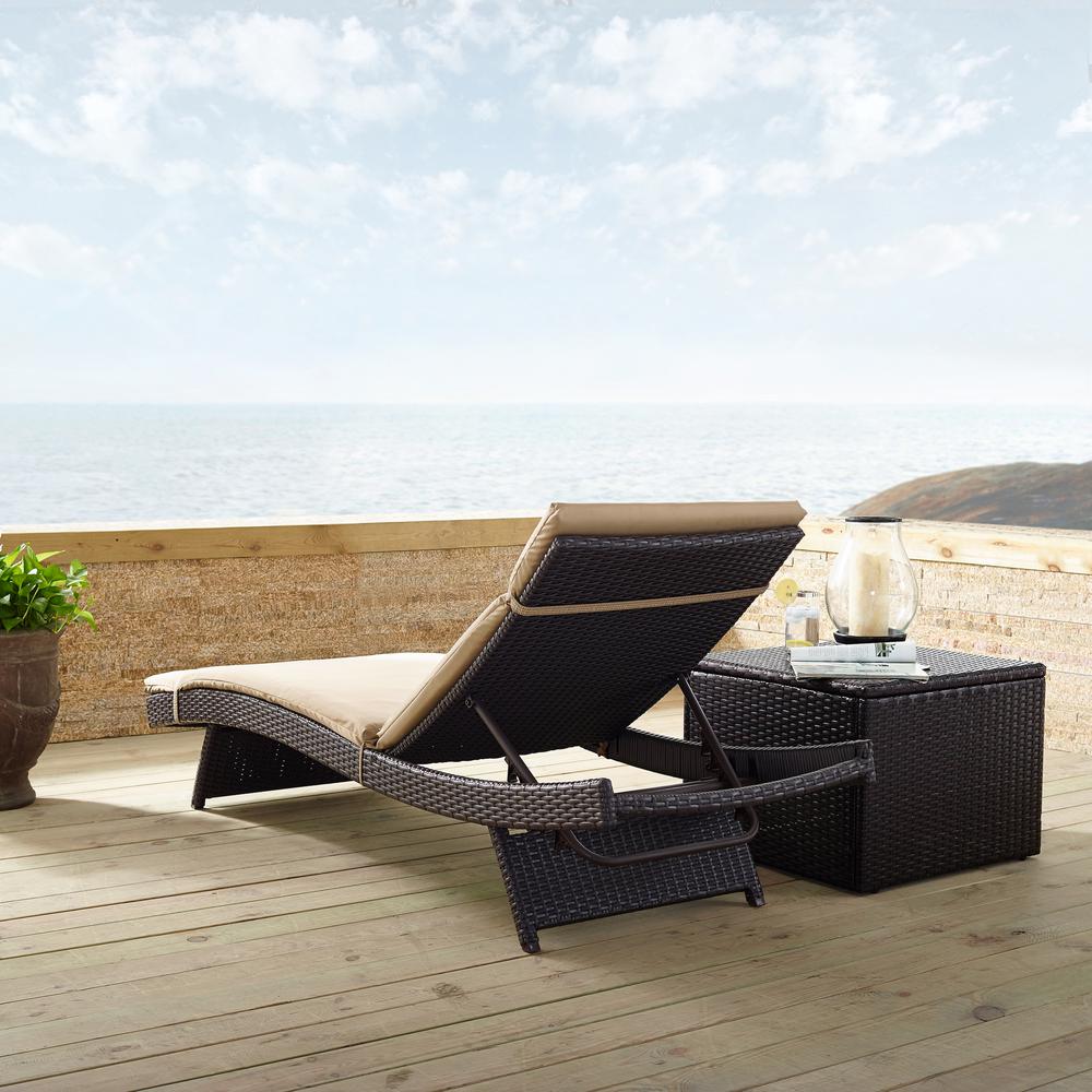 Biscayne Outdoor Wicker Chaise Lounge Mocha/Brown. Picture 3