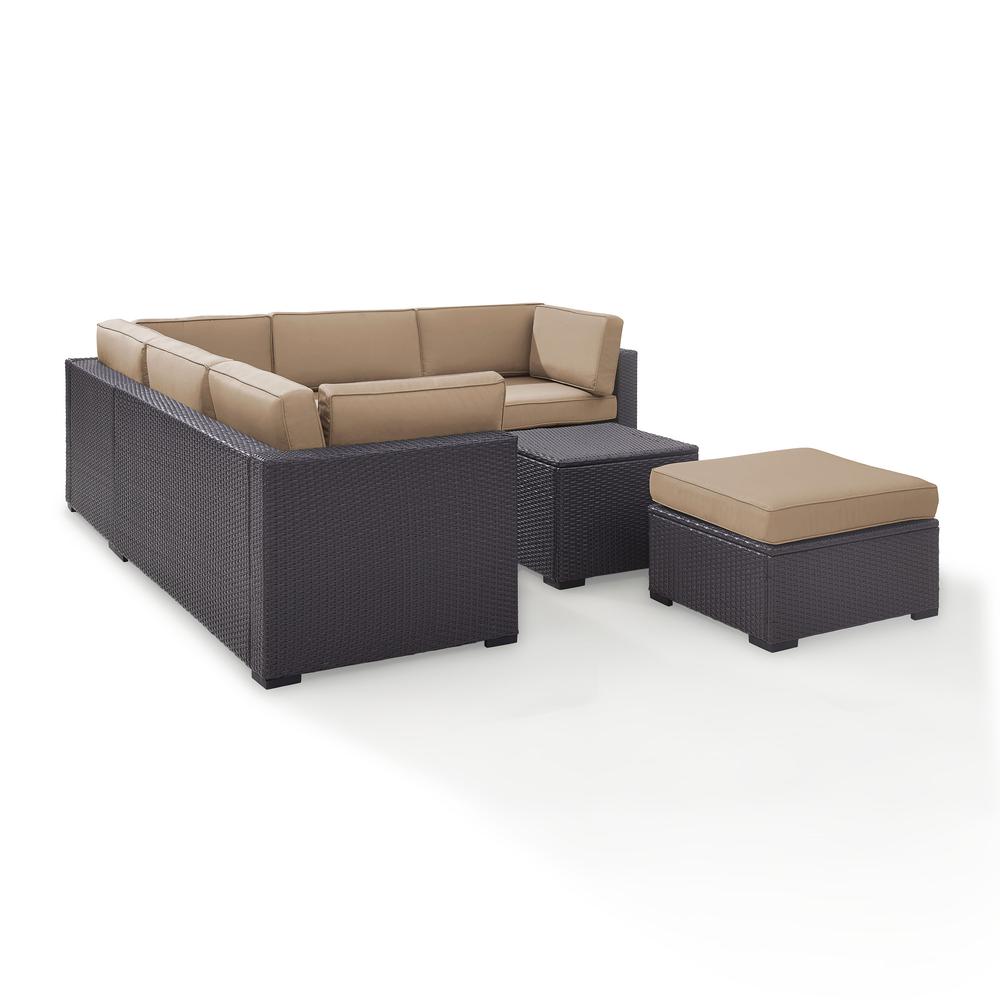 Biscayne 5Pc Outdoor Wicker Sectional Set Mocha/Brown - Corner Chair, Coffee Table, Ottoman, & 2 Loveseats. Picture 3