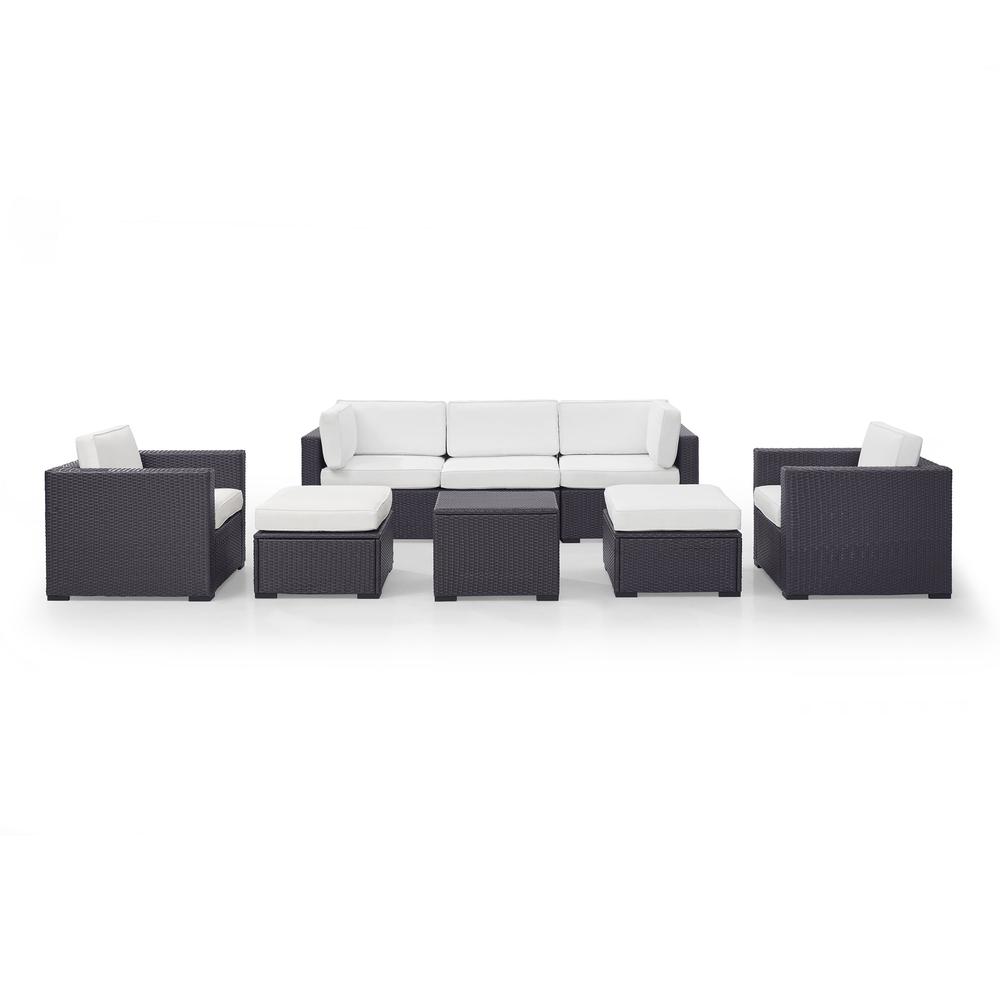 Biscayne 7Pc Outdoor Wicker Sectional Set White/Brown - Loveseat, 2 Arm Chairs, Corner Chair, Coffee Table, 2 Ottomans. Picture 2