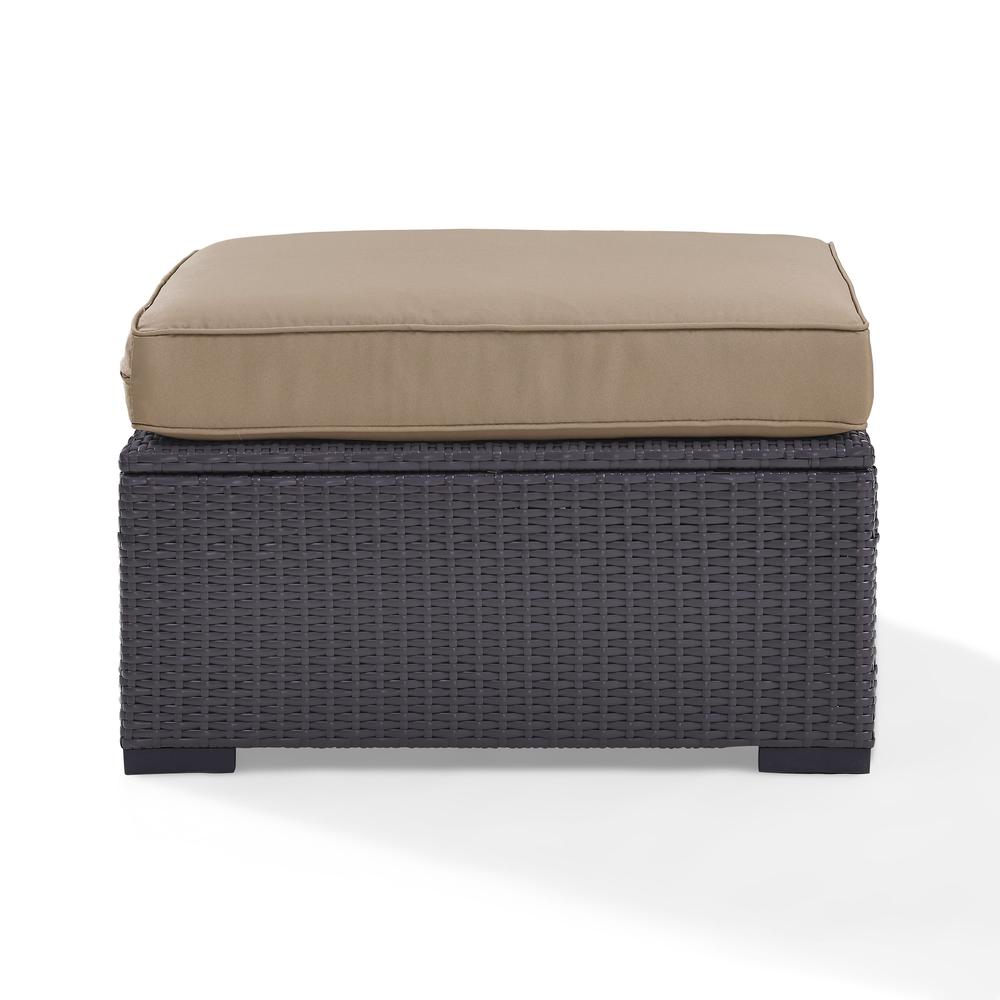 Biscayne Outdoor Wicker Ottoman Mocha/Brown. Picture 3