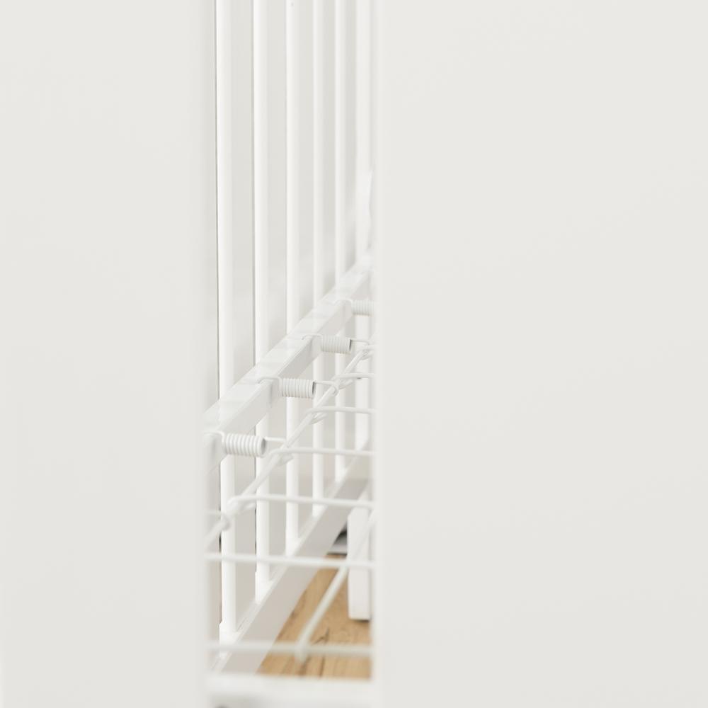 Reevo 3-in-1 Convertible Crib, Pure White. Picture 4
