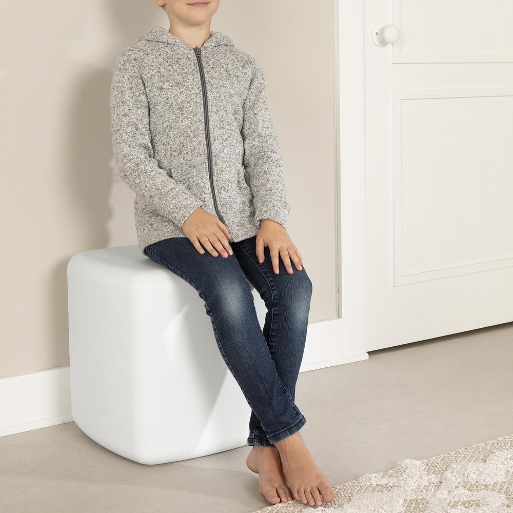Sweedi Lighted Kids Stool, White. Picture 4