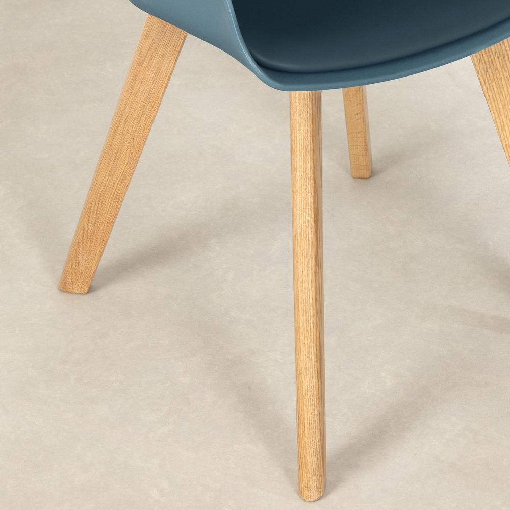 Flam Chair with Wooden Legs, Natural and Blue. Picture 3