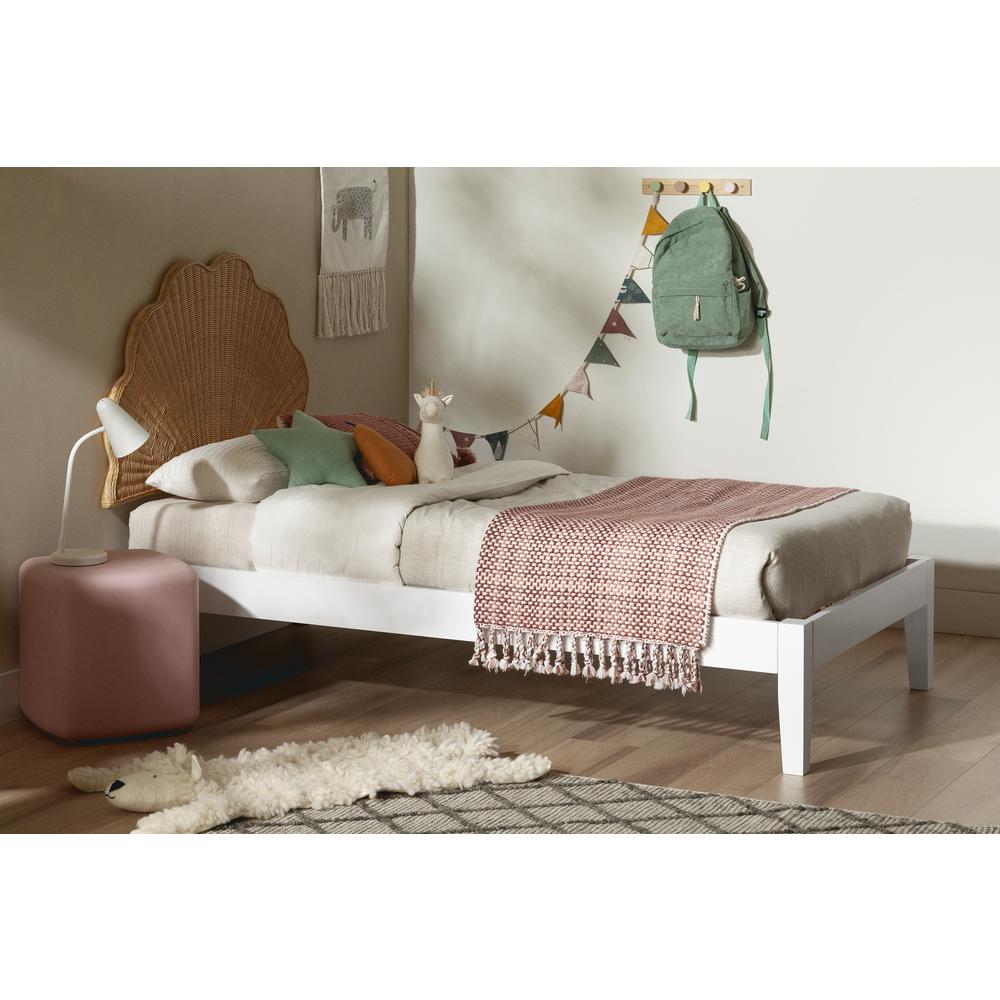 Bloom Bed and Headboard Set, White and Natural. Picture 2