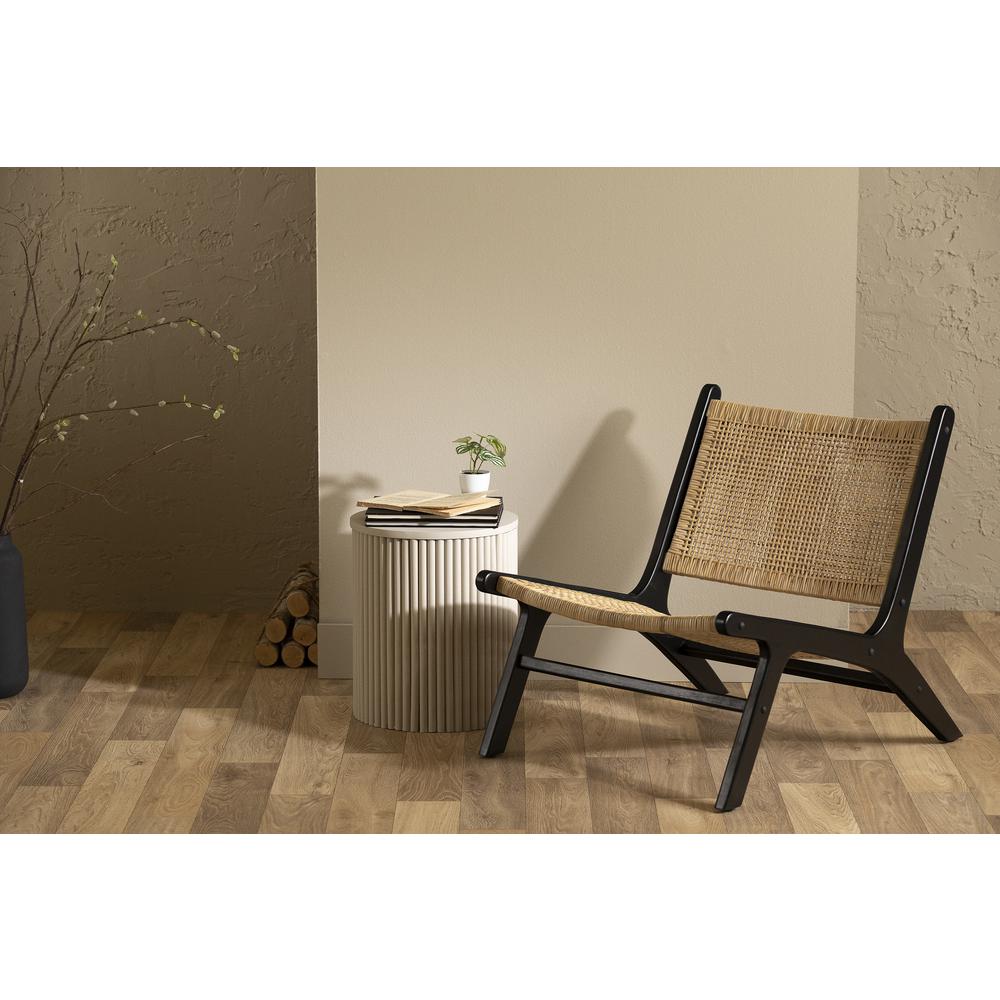 Balka Rattan Lounge Chair, Rattan and Black. Picture 2
