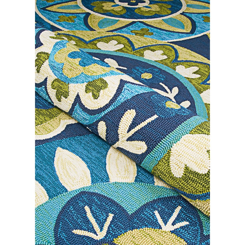 Rip Tide Area Rug, Ocean/Green ,Round, 7'10" x 7'10". Picture 2