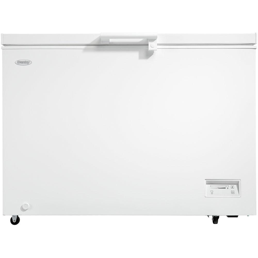 11.0 cuft Chest Freezer, 1 Basket, Up Front Temperature Control. The main picture.