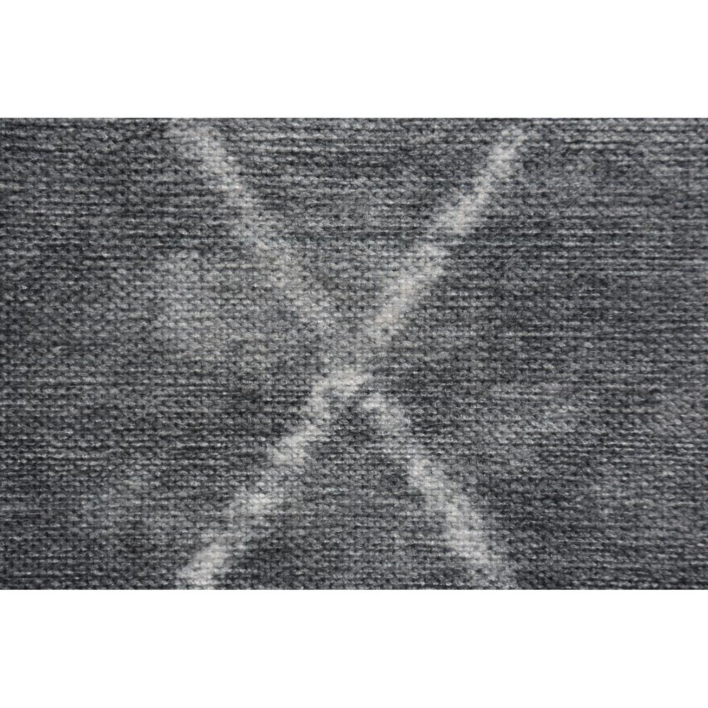 FALLON GREY/ IVORY 3 x 10 Indoor Rug. Picture 3