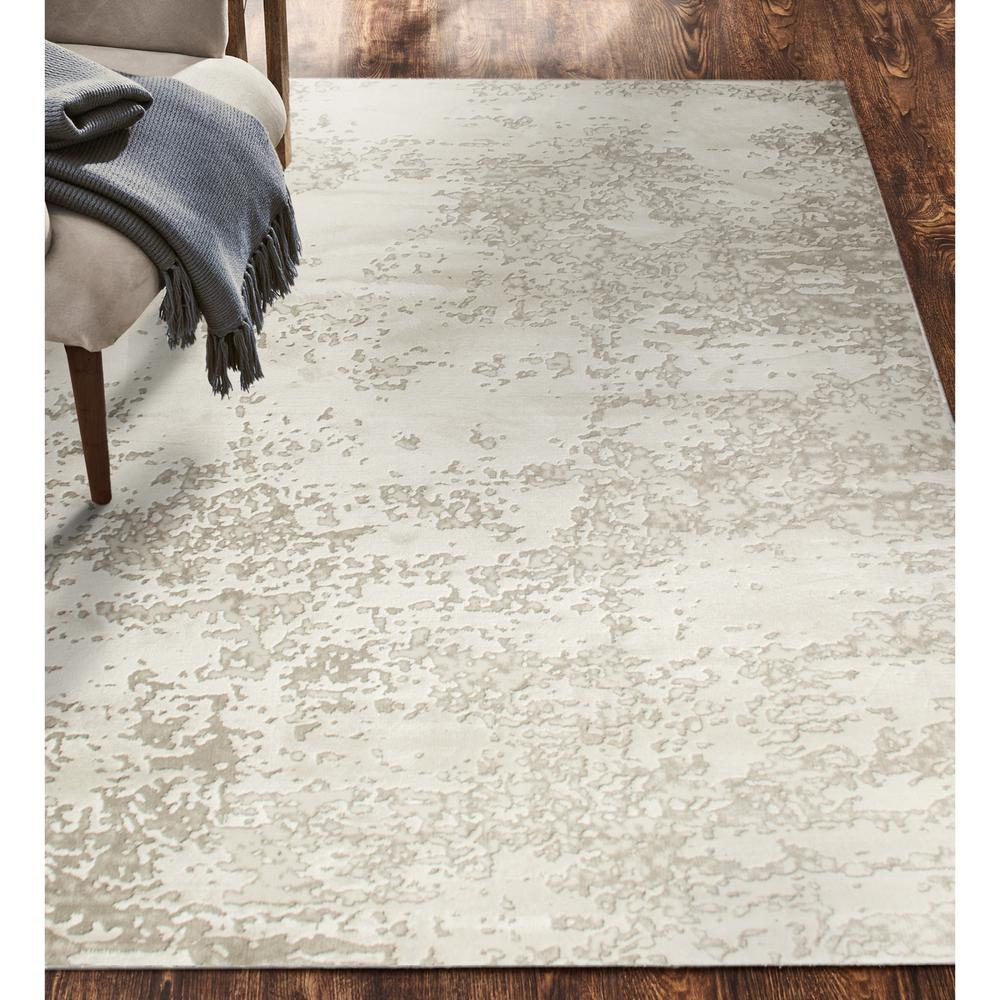 CAMILA Grey/Off-white 3 x 10 Indoor Rug. Picture 2