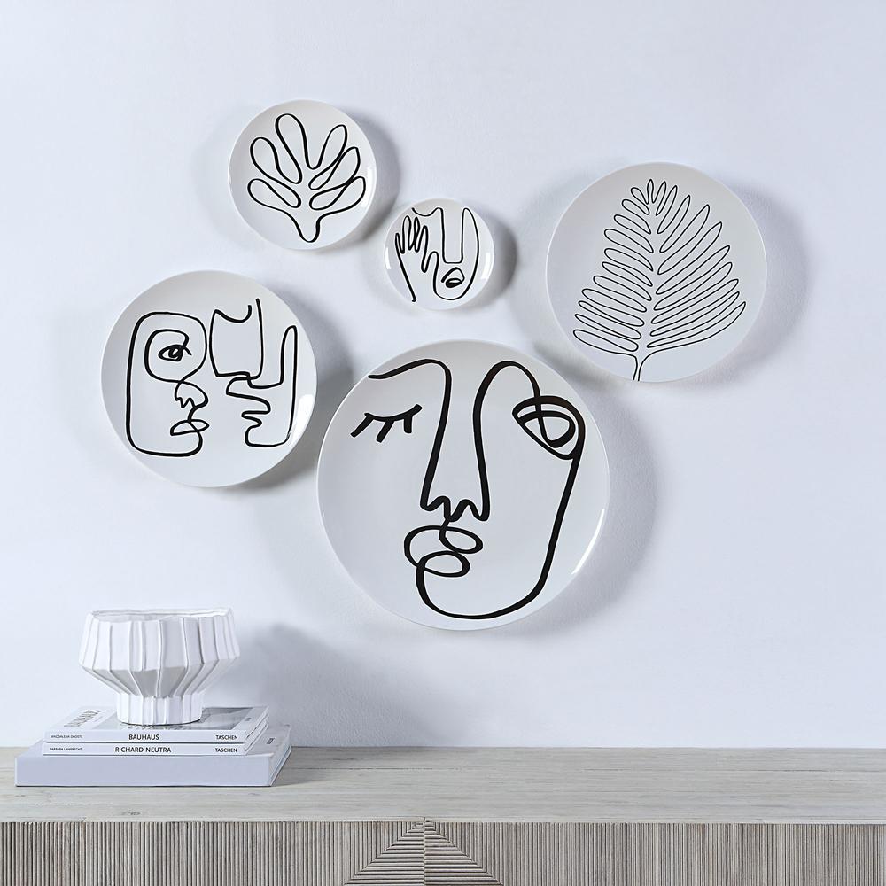 Solange Round Wall Art. Picture 3