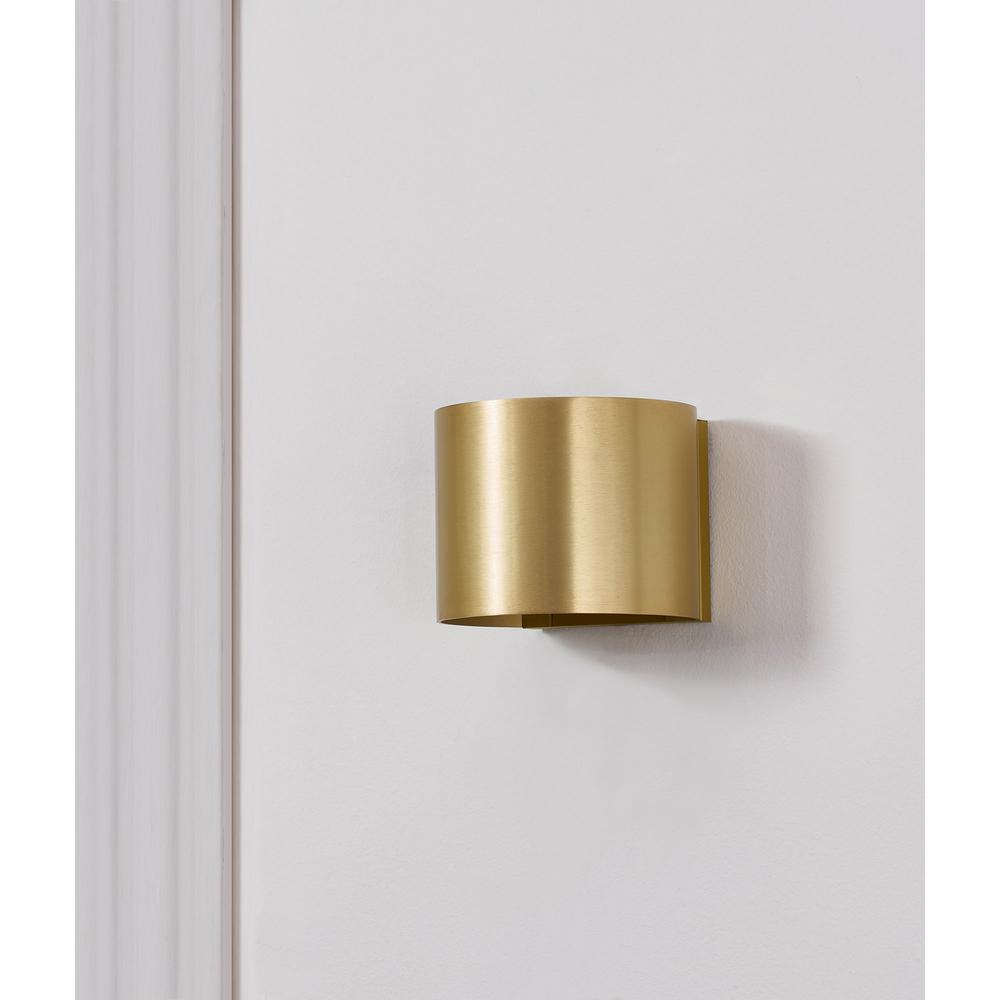 Kyan 1-Light Wall Sconce. Picture 3