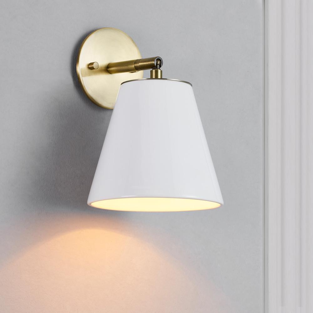 Kai 1-Light Wall Sconce. Picture 5