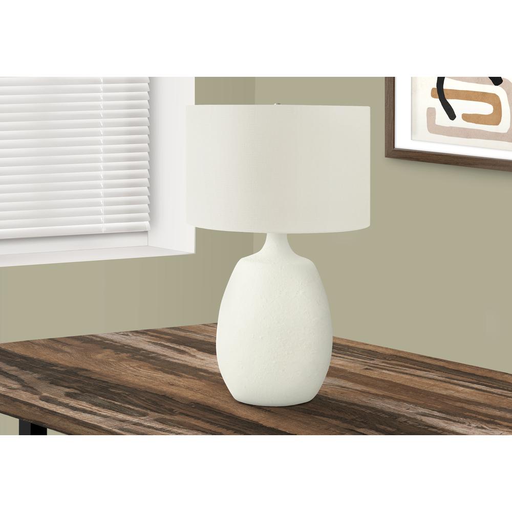 Lighting, 26"H, Table Lamp, Ivory / Cream Shade, Cream Resin, Contemporary. Picture 5