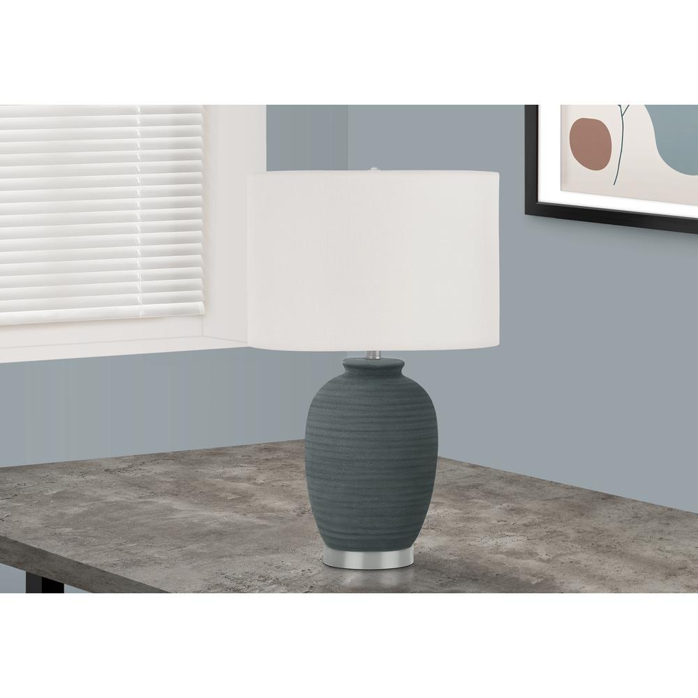 Lighting, 24"H, Table Lamp, Blue Ceramic, Ivory / Cream Shade, Contemporary. Picture 5
