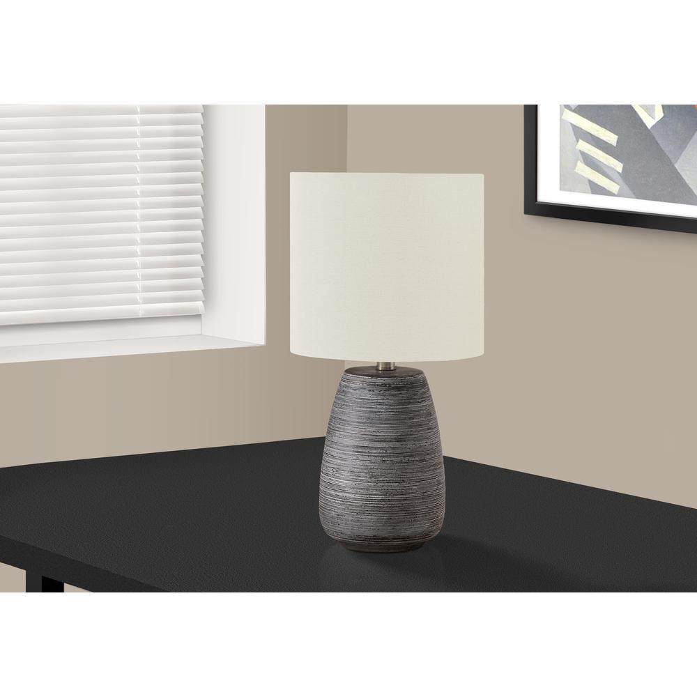 Lighting, 19"H, Table Lamp, Grey Ceramic, Ivory / Cream Shade, Contemporary. Picture 4