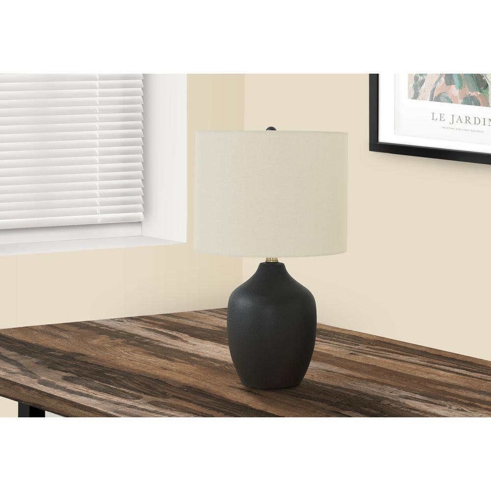 ="Lighting, 22""H, Table Lamp, Black Ceramic, Ivory / Cream Shade, Transitional. Picture 5
