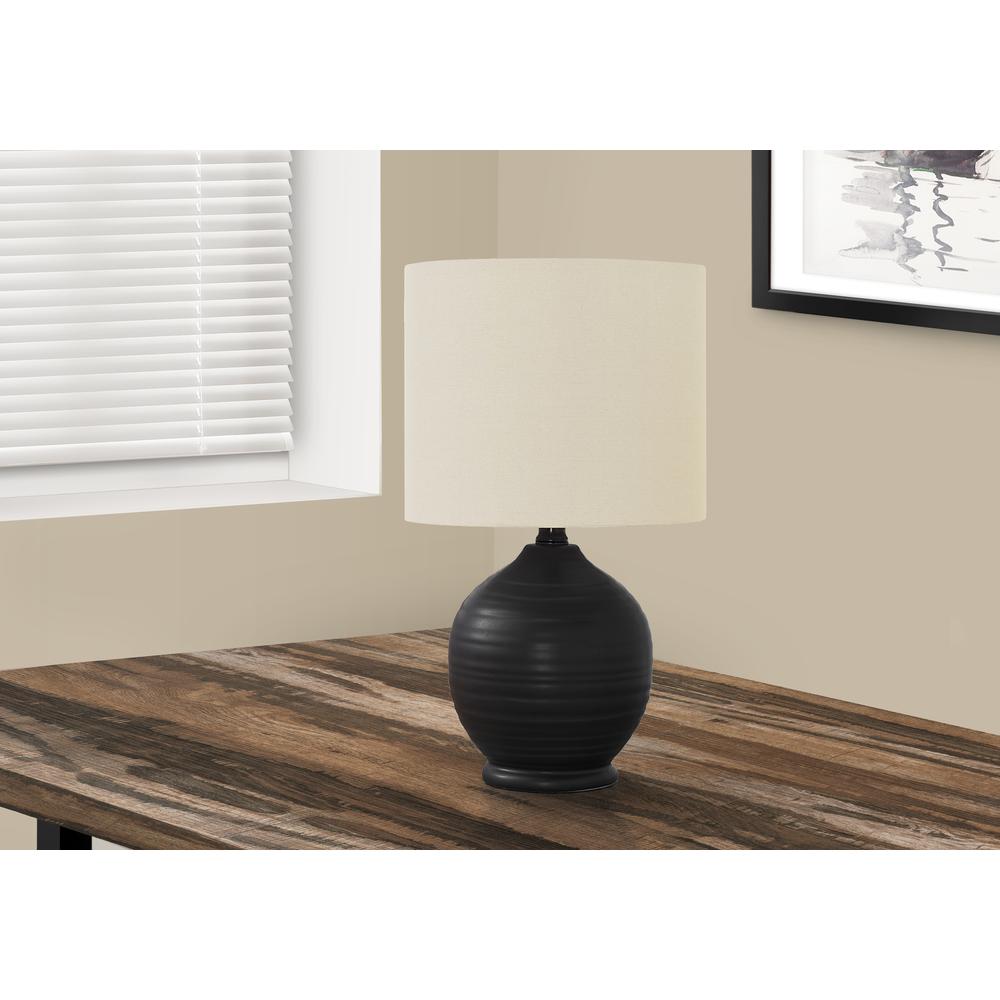 ="Lighting, 17""H, Table Lamp, Black Ceramic, Ivory / Cream Shade, Transitional. Picture 4