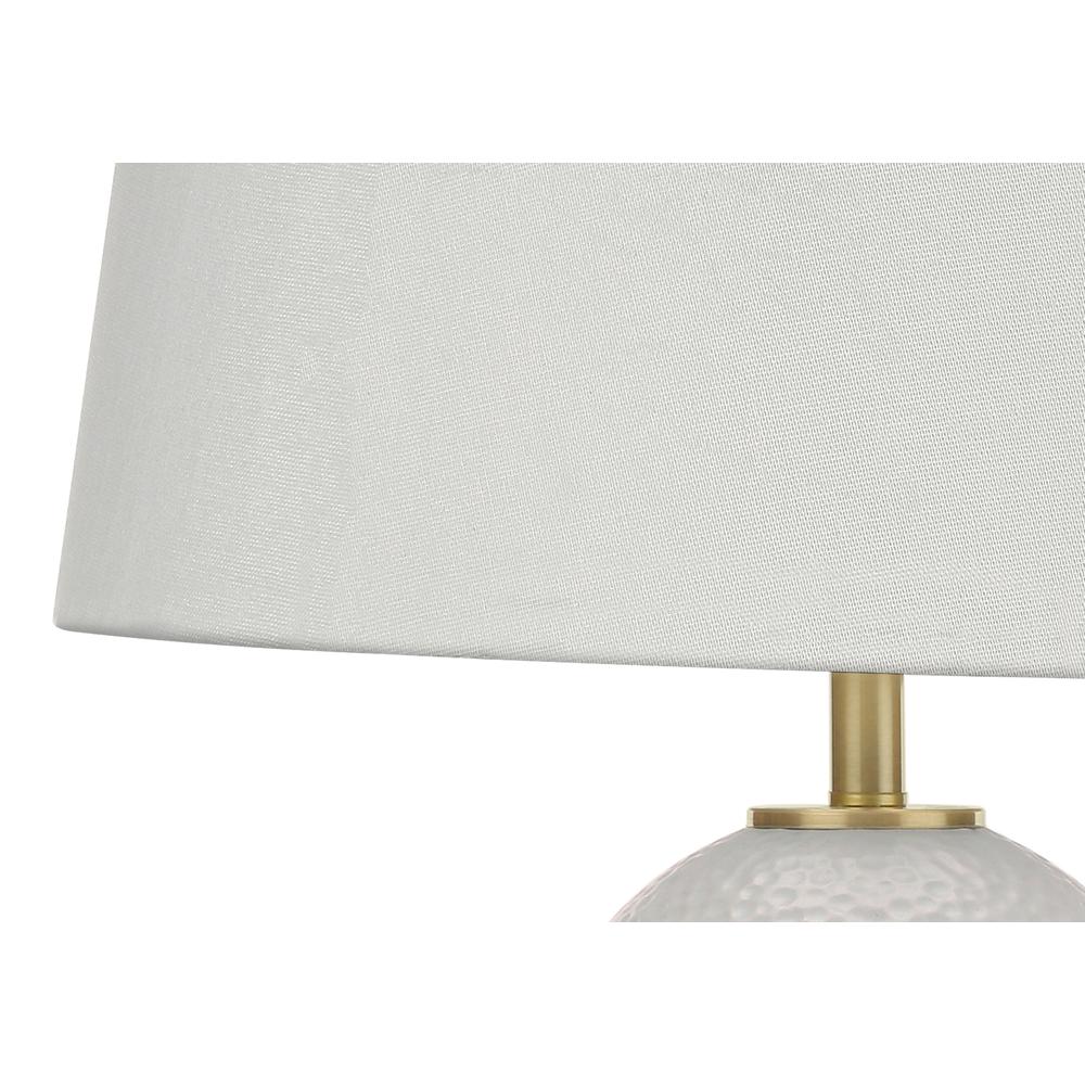 ="Lighting, 26""H, Table Lamp, White Ceramic, Ivory / Cream Shade, Transitional. Picture 2