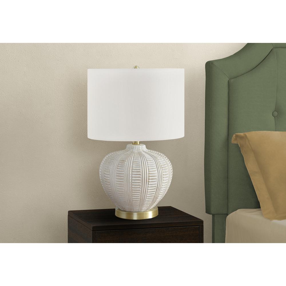 Lighting, 21"H, Table Lamp, Ivory / Cream Shade, Cream Resin, Transitional. Picture 6