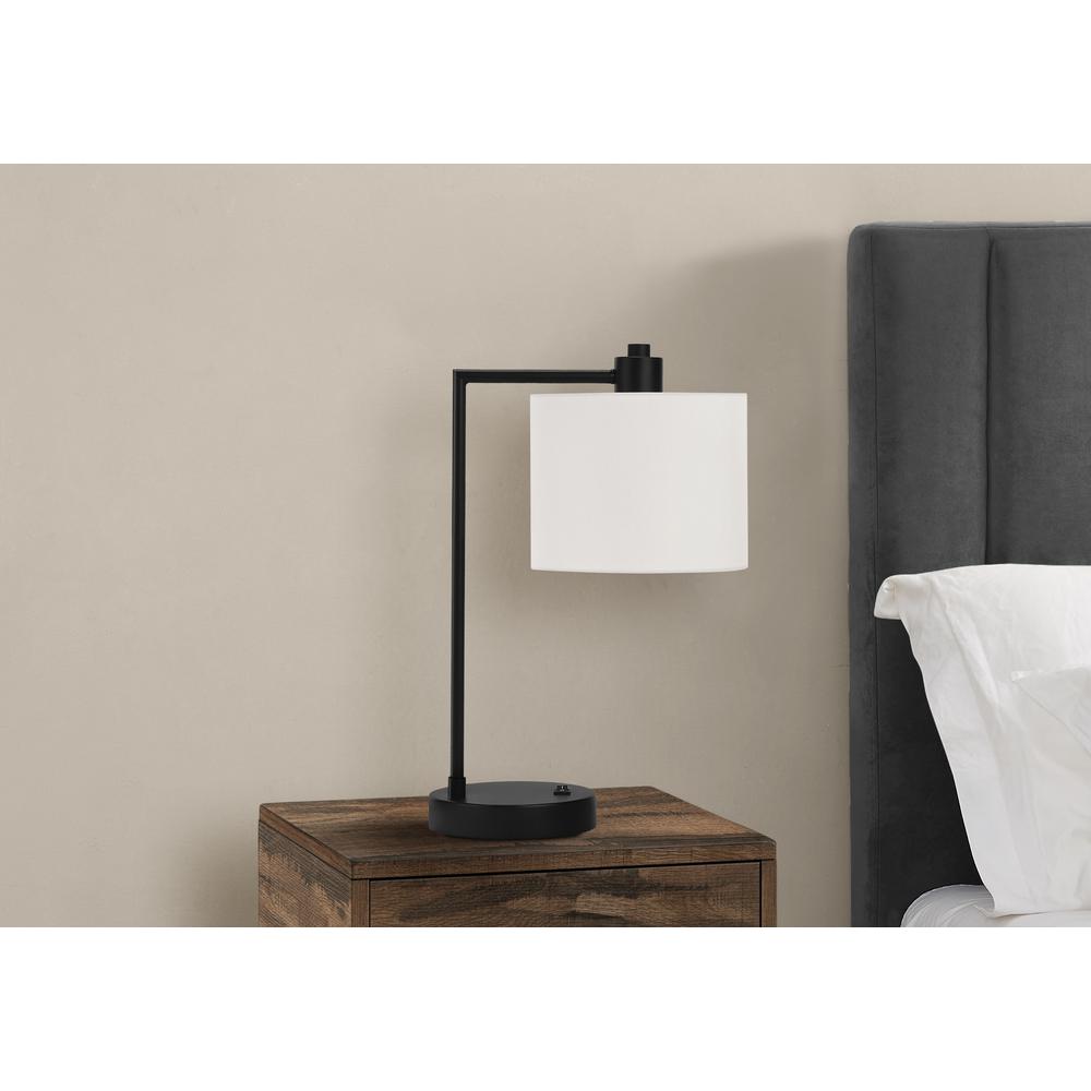 Lighting, 19H, Table Lamp, Usb Port Included, Black. Picture 5