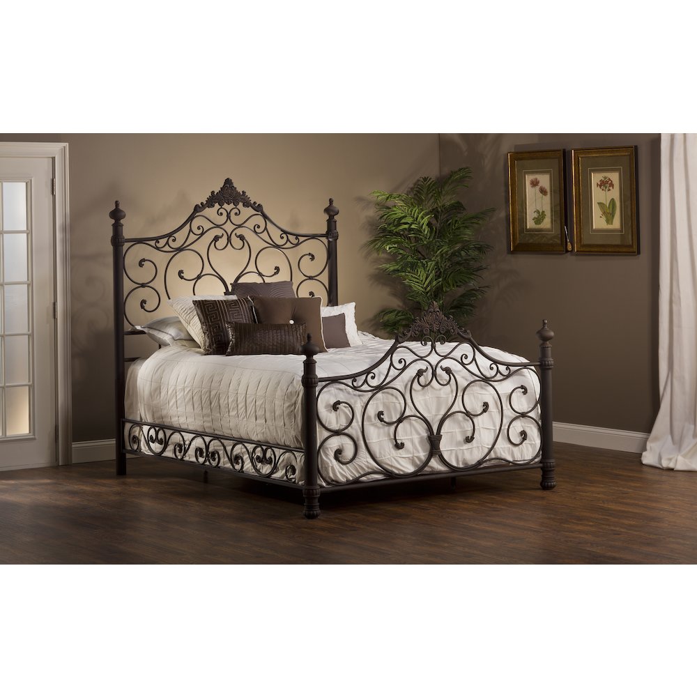 Baremore Bed Set - King - w/Rails. Picture 1