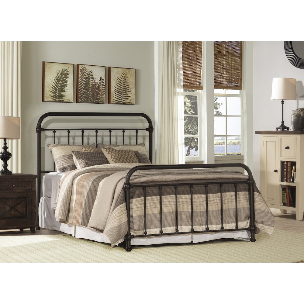 Kirkland Bed Set - Full - Bed Frame Included. Picture 1