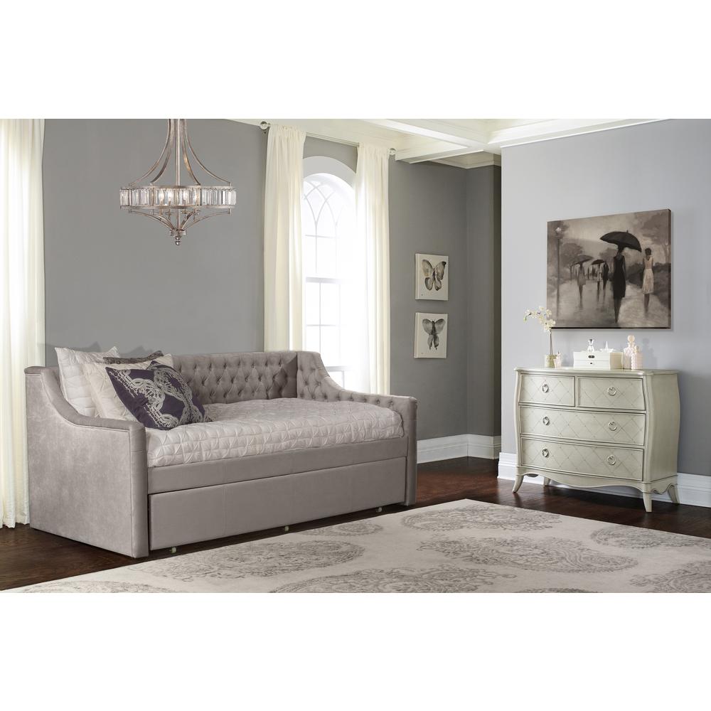 Jaylen Daybed with Trundle Unit. Picture 6