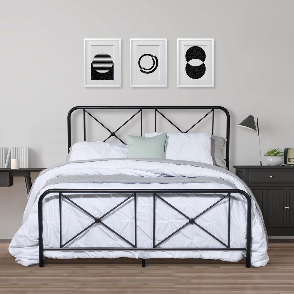 Williamsburg Metal Queen Bed with Decorative Double X Design, Black. Picture 2
