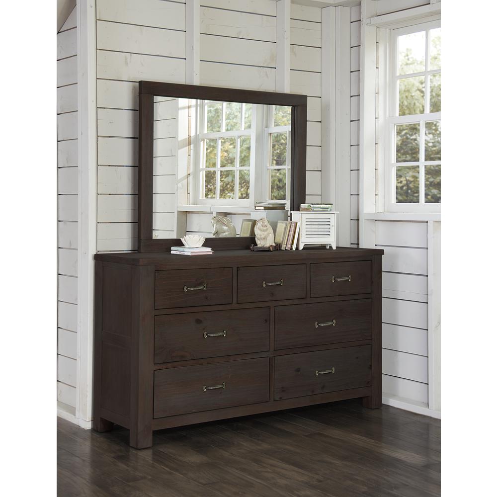 Hillsdale Kids and Teen Lake House Wood 8 Drawer Dresser, White. Picture 4