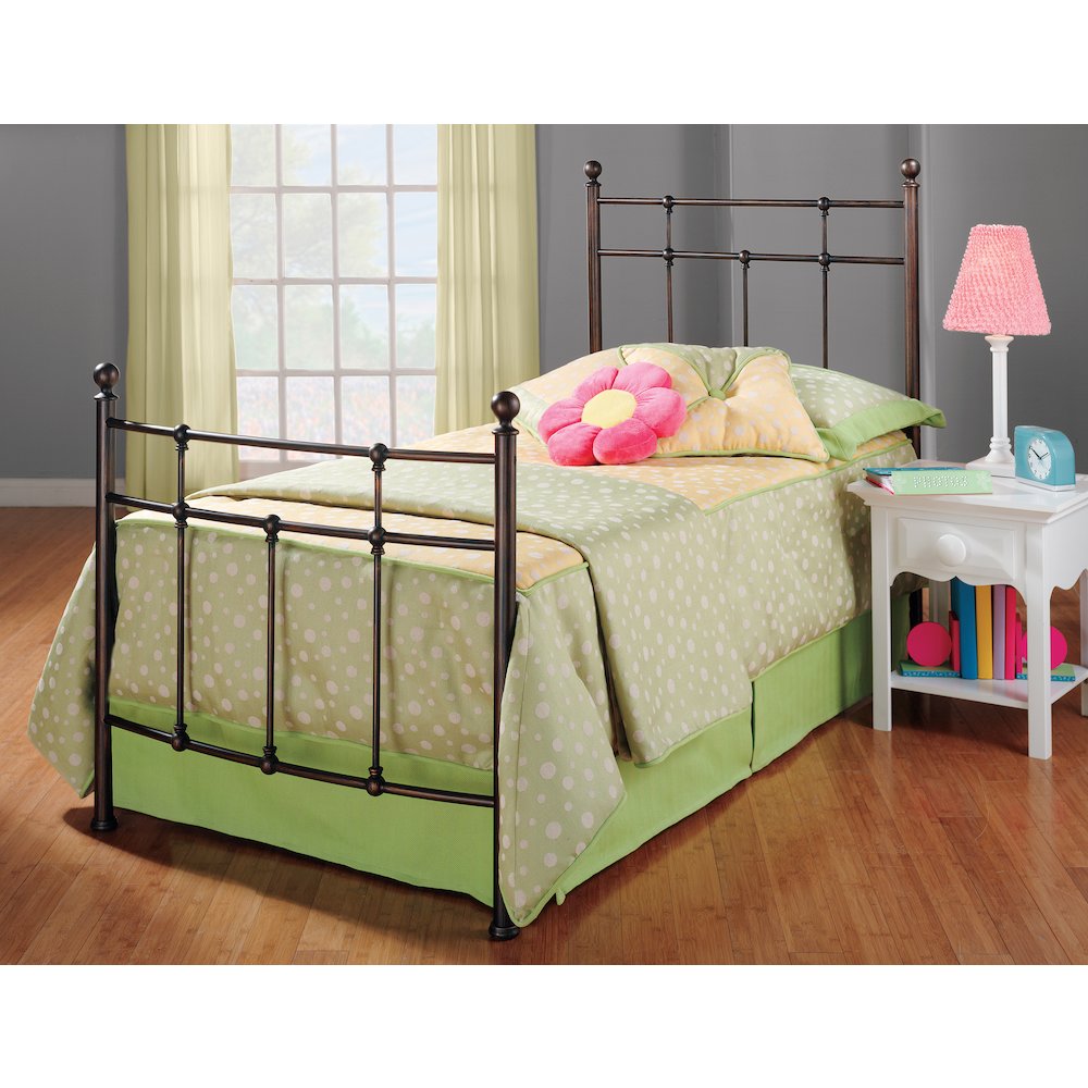 Providence Bed Set - Twin - w/Rails. Picture 1