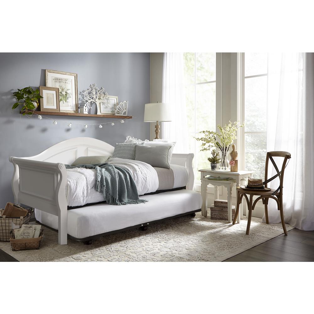 Hillsdale Furniture Bedford Wood Twin-Size Daybed with Trundle, White. Picture 3