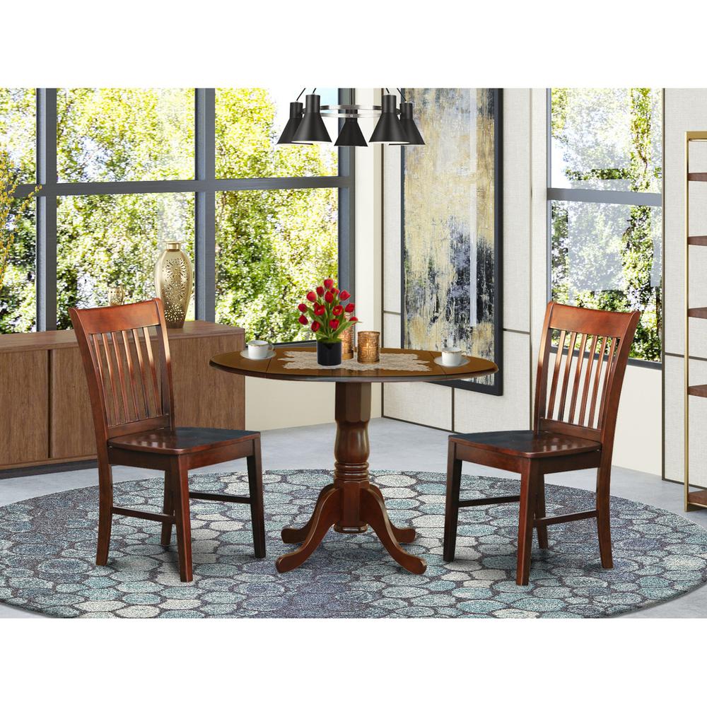 3  PC  Kitchen  nook  Dining  set-Kitchen  Dining  nook  and  2  Kitchen  Chairs. The main picture.