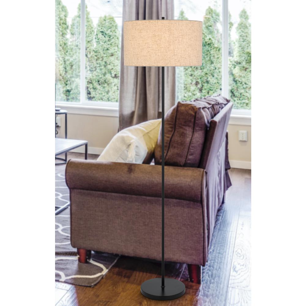150W 3 wayt Cromwell metal floor lamp with linen shade. Picture 5